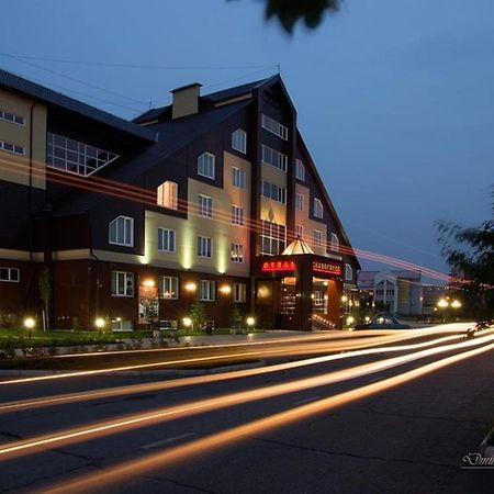 Sayanogorsk Hotel Zewnętrze zdjęcie