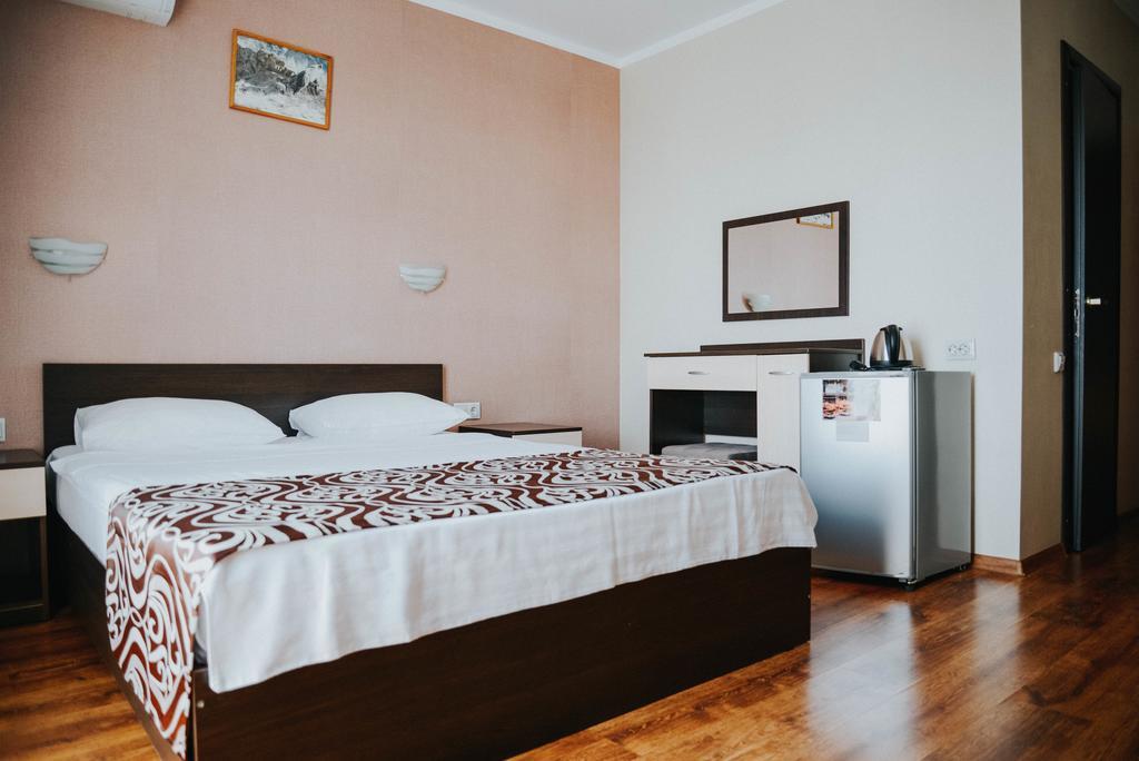 Sayanogorsk Hotel Zewnętrze zdjęcie