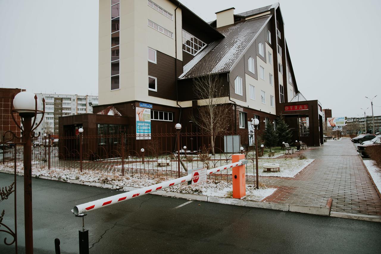 Sayanogorsk Hotel Zewnętrze zdjęcie